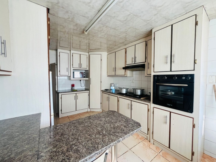 4 Bedroom Property for Sale in Motse Papiki Moilwa Free State